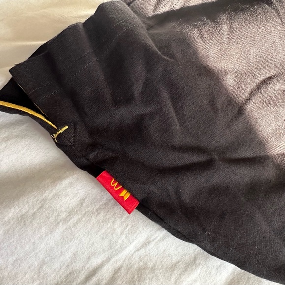 BTS X MCD MELTING SS TEE BLACK - Picture 5 of 6